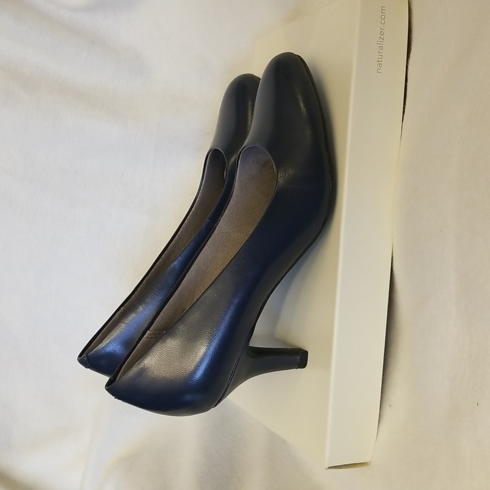 Naturalizer Shoes - Partner-N, Navy - Size 6 Medium